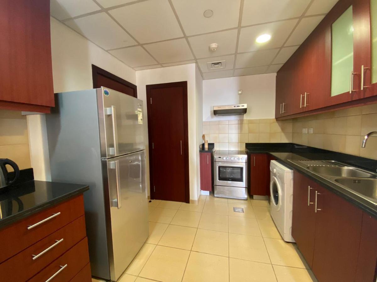 Al Mashreq Huge 2 Bedroom Rimal 1 ドバイ エクステリア 写真